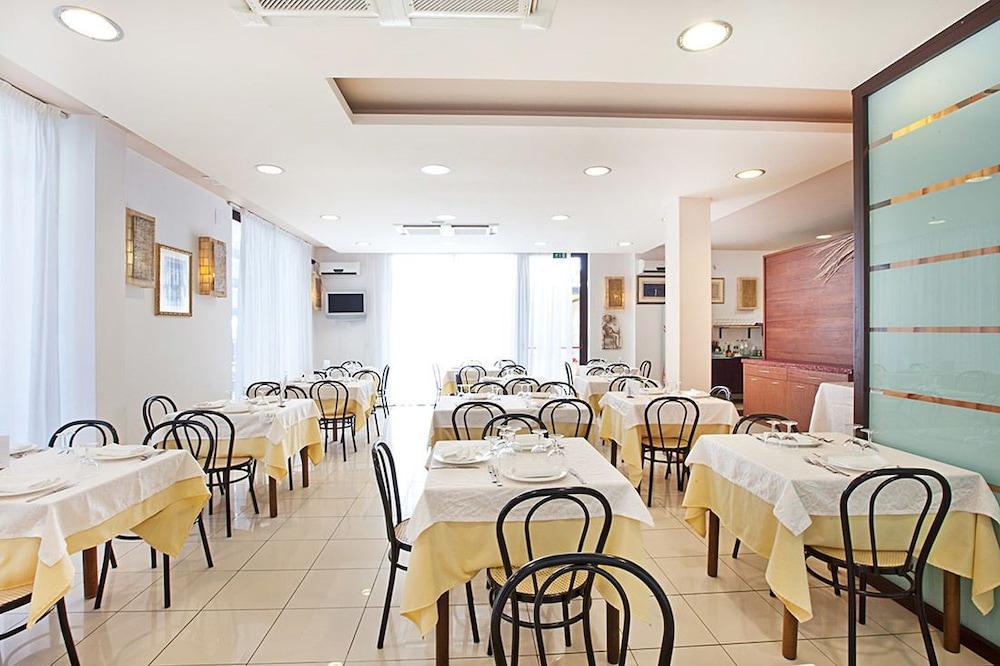 Hotel Brezza
