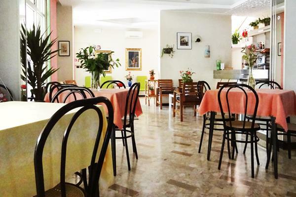 Brezza Hotel 3*